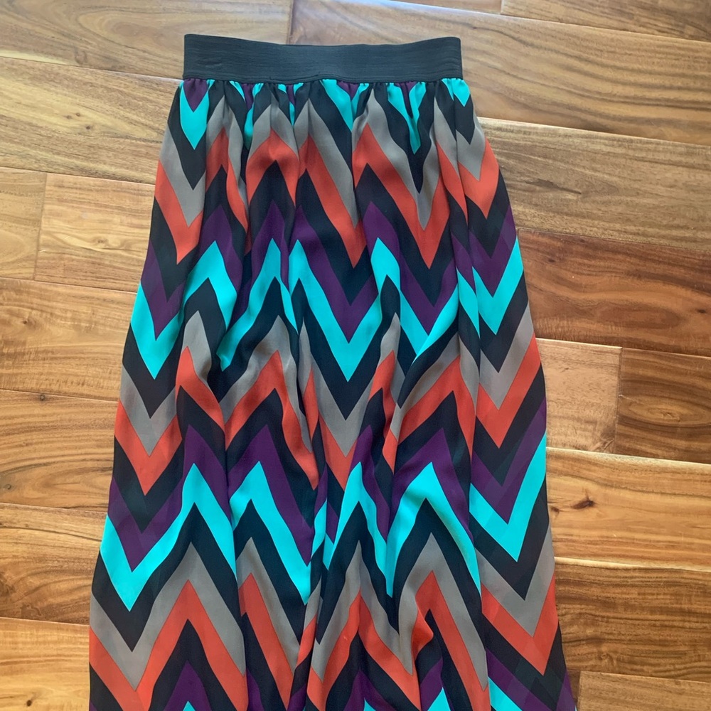 Maxi skirt, size small